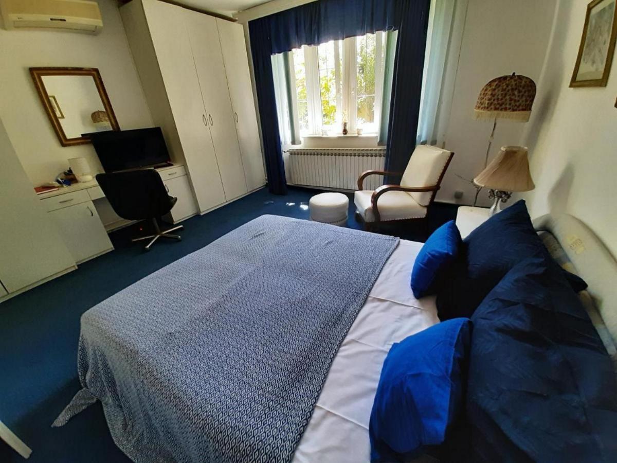 Cocic Garden Apartment โอซีเยก ภายนอก รูปภาพ